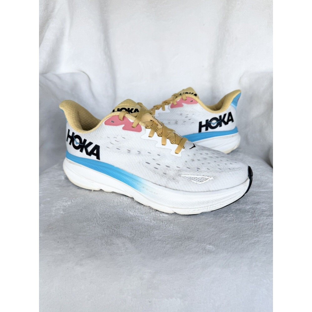 Hoka One One Clifton 9 Blanc/SwimDay Running Shoe's Women's Size 9.5B 1127896BSW